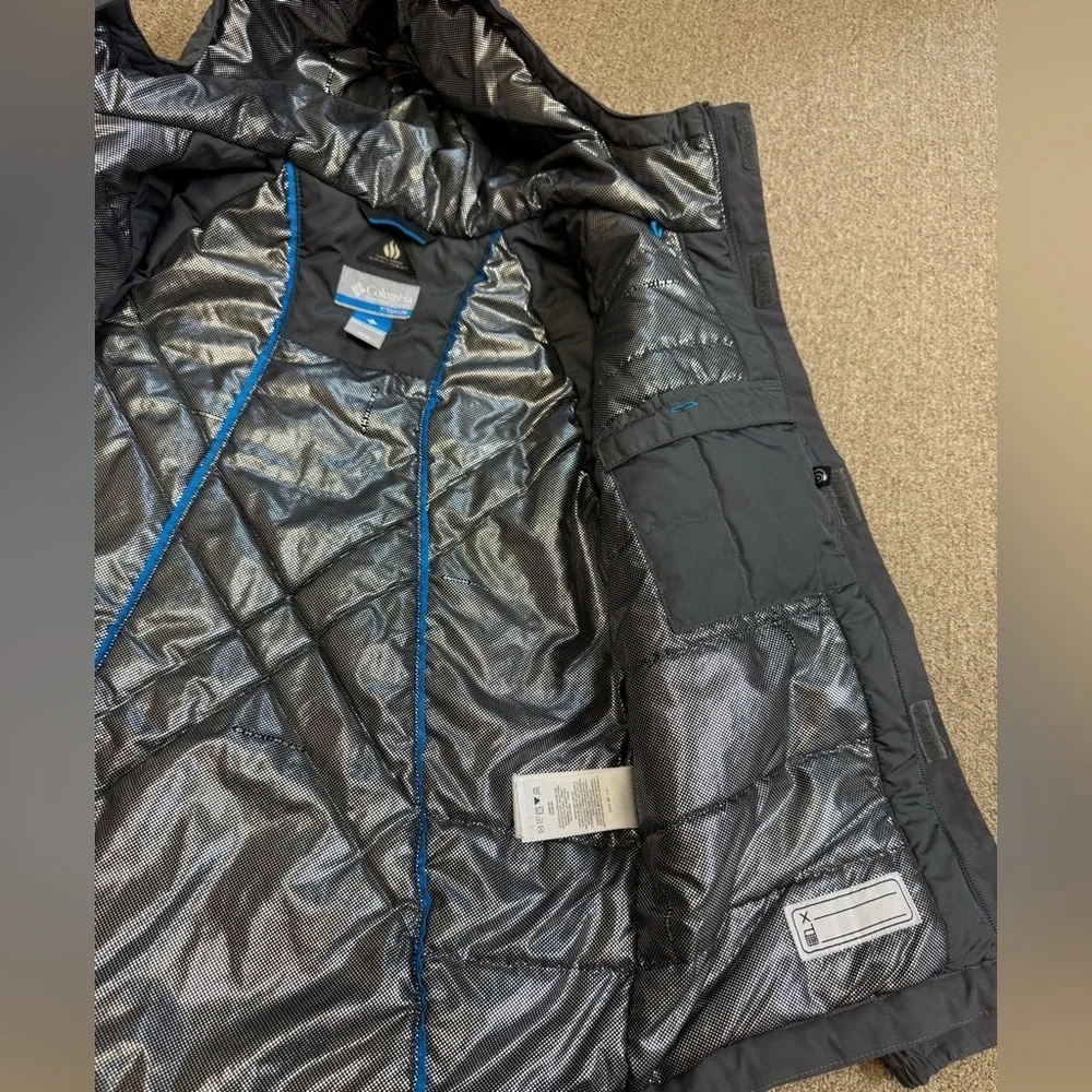 Columbia: Kids Omni Heat Gray / Ivory Insulated Hooded Winter Jacket, Size 10/12